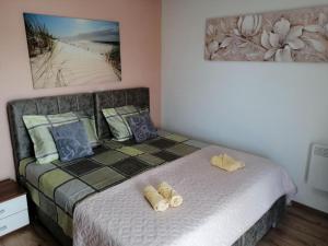 Apartment Libe with Sea View Trogir - Two Bedroom Apartment with Balcony