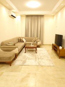 Modern Hotel-Style Apartment