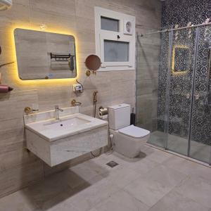 Modern Hotel-Style Apartment