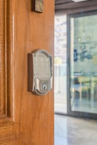 Nabeel Homes - Smouha Heights Designer Stay