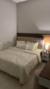 جناح أنيق عصري ملاذ بصالة وغرفة نوم