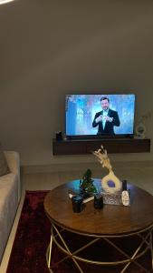 جناح أنيق عصري ملاذ بصالة وغرفة نوم