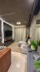 Lux Flamboyant Mayfair!