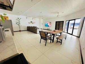 Luxury Home Tamarindo 3BR- 4BA and Private Pool