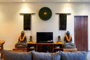 Kardi Villa Ubud 2 Bed Room