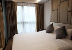 Chic 1BR Apt near Surin Bangtao Beaches C303