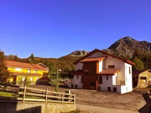 Complejo Hotelero La Braña - El Pino