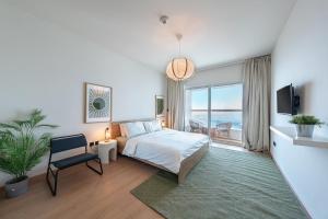 harborfront elegance dubai