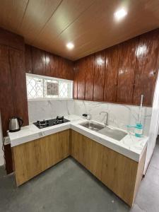 Baguio Woodland Transient House