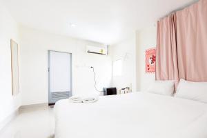 Oh My Nap- Sukhumvit Soi 3 BTS Nana