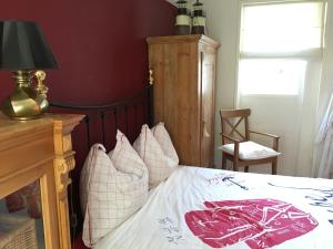 Pittoresque house near the beach