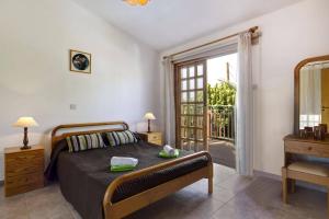 Villa Demi Sunset by Villa Plus