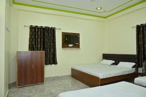 Bholashankara Vasavi Annapurna Satram