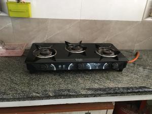 Golden Gate 2bhk Serviced Apartment Mangadu