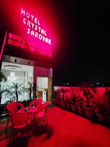 Hotel Crystal Sarovar