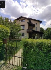 VillaWeb entire house for 10pers,just 5min to the center