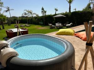 Villa ARGANA 6 chambres avec piscine jacuzzi et hammam à Argan Golf 10 min du centre
