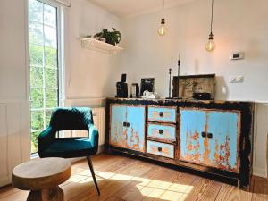 Chalet Kieftveen with hot tub for four Person