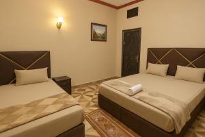 Janki Je Bhawan Homestay , Ayodhya - Step away from Ram Temple