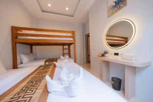 White berry pool villa aonang