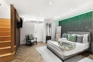 Luxury Studio Stratford London near Train station