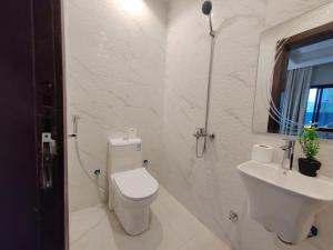 استوديو السعودية - التحلية 411 Saudi Studio -Tahlia