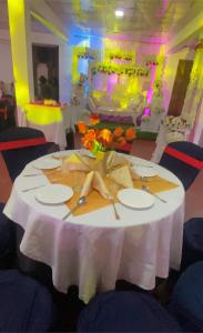 Hotel A one - Kalawewa