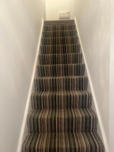 Cozy 2 Bedroom Apartment