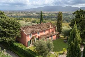 Il Vignale by Salogi Villas