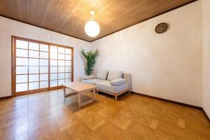 玉出中ゲストハウス 南海線徒歩4分でリノベーション済の貸切宿