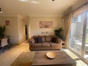 Madinaty Well-furnished 3- Bedroom apartment - شقة فندقيه للايجار مدينتي