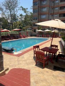 Brickwood Lantana 302