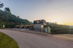 Sterling Ameris Kasauli