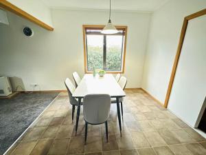 Cosy 3 Bedrooms House Beside City Centre