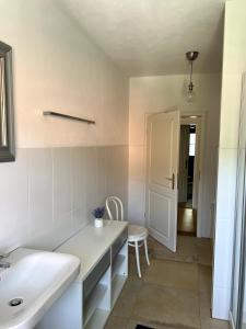 Apartment Siggi 81 sqm Balcony and Mountain View