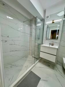 LV Desiree Loft by Pipera