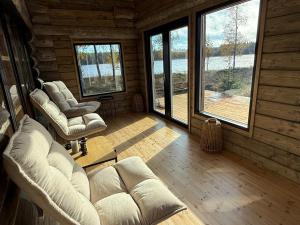 Arctic Private Island -inclusive HB and activities