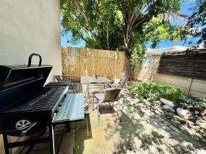 Gizmos Garden Cottage