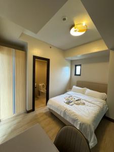 H Hotel