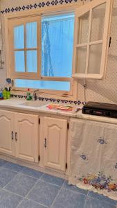Seaview Apartments