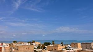 Seaview Apartments