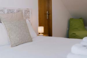 Best Houses 63 - ANJARA