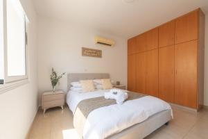 TelMar Sunrise View 100m from the Sea