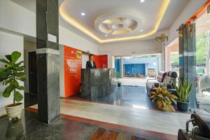 Via Lloyds Inn - Near Kodambakkam Railway Station