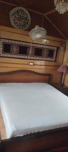 Houseboat Parimahal Deluxe