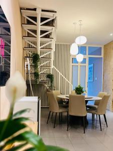 TUNs House - Central 3BRs near Ben Thanh Market