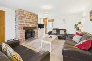 Host & Stay - Dolphin Dream