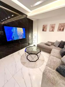 Brand New Stylish Luxe Apartment Near US Embassy Abdoun