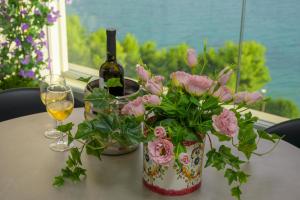 Split Green Eden & Blue Horizon