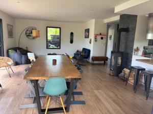 Duingt, maison 165m2, jardin 8pers